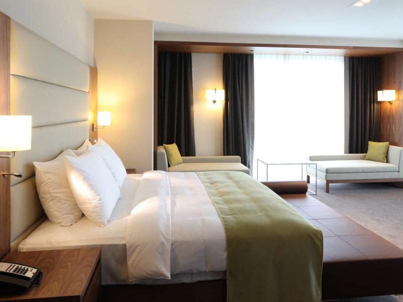 Room Type Two SEO Alt Tag